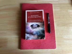 Livre Demandez et vous recevrez, écrit par Esther et Jerry Hicks